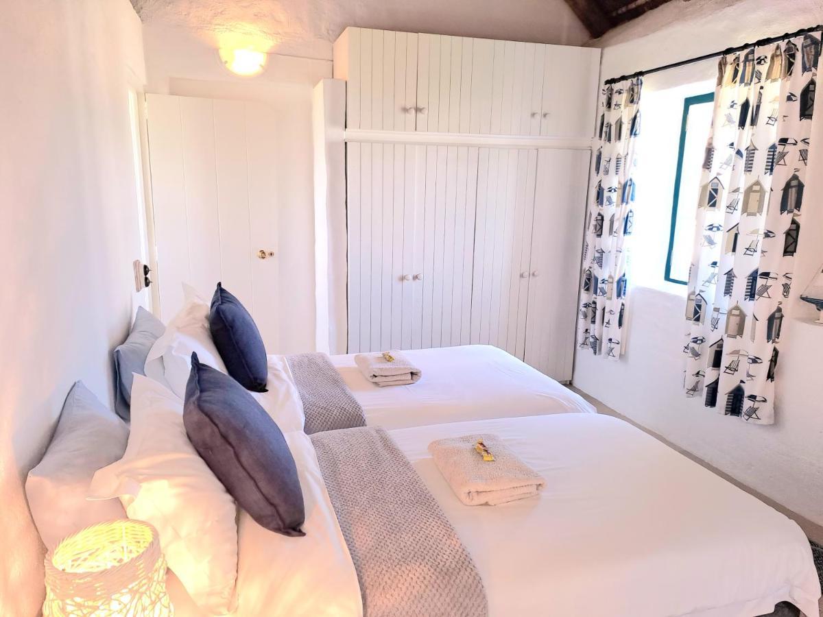 Zandtorini Seaside Cottage Struisbaai Exterior foto